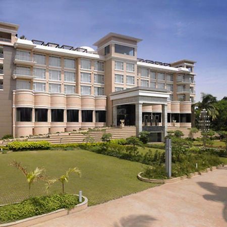 Royal Orchid Central Kireeti-Hampi Hospet Exterior foto