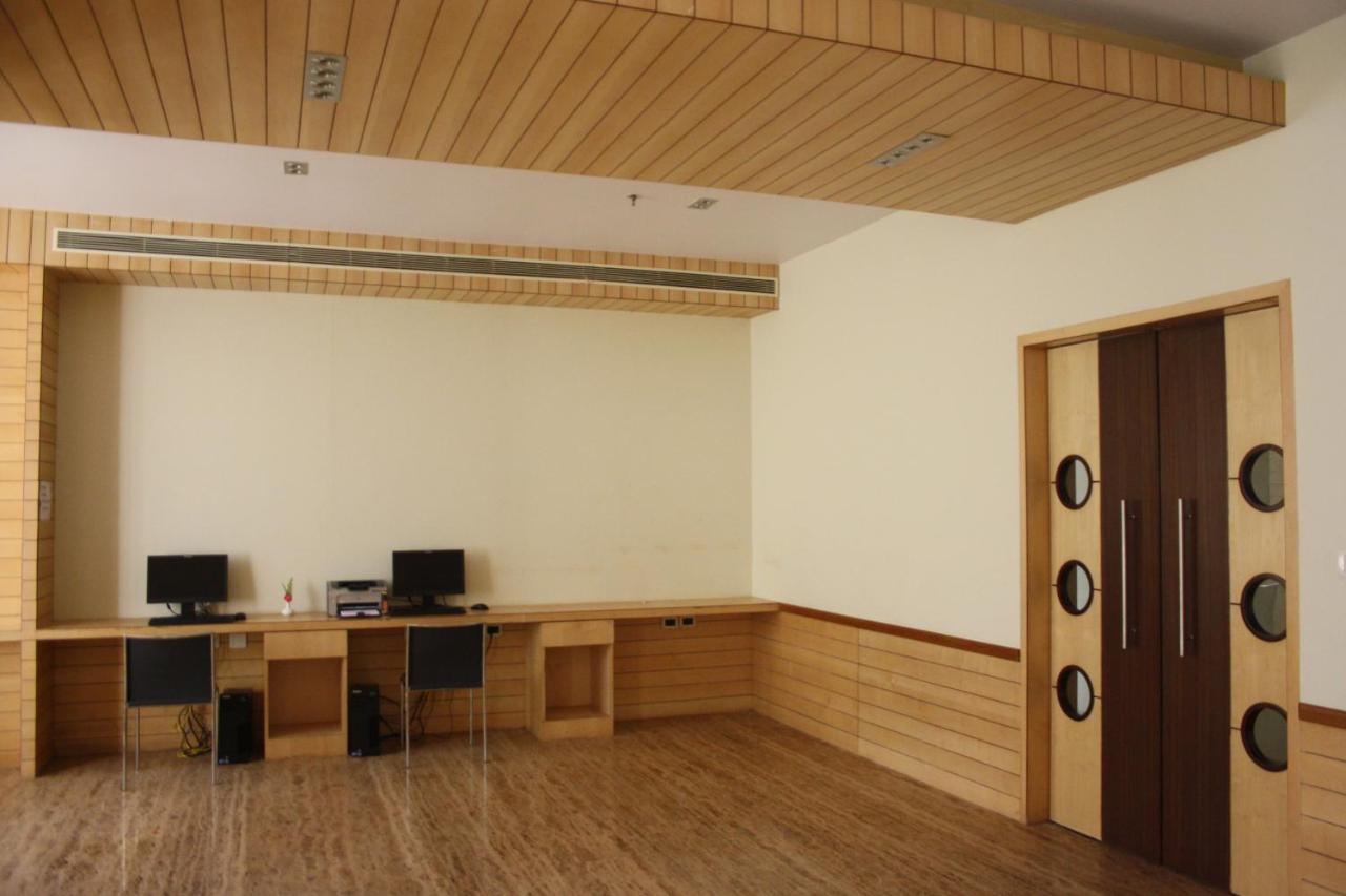 Royal Orchid Central Kireeti Hampi, Hospet Exterior foto